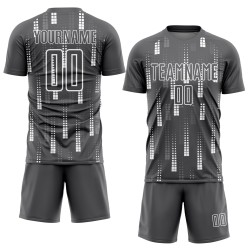 Benutzerdefinierte stahlgraue weiße geometrische Formen Sublimation Fußballuniform Trikot